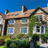 Whinstones at 4 The Villas