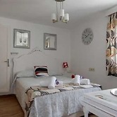 Rural House in Niguelas