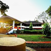 Deluxe Double Room In British Bungalow