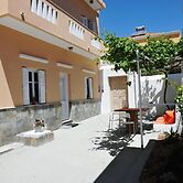 2 Bedrooms Holiday House, Kalymnos, Greece