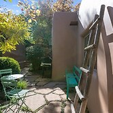 La Joya - Spacious and Historic Downtown Jewel