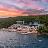 Hilton Rijeka Costabella Beach Resort & Spa