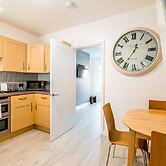 Platform Avenues House