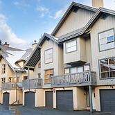 Ski in Out, Great Location, Free Shuttle Bus