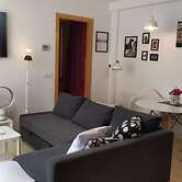 New and Beautiful Apartment in a Quiet Area Very Close to the Beach