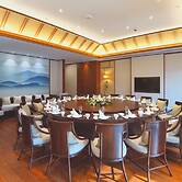 Howard Johnson the Bund Hotel Gasa