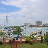 Fisherman's Point  Beach Resort