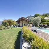 Il Lago Blu Loft With Pool