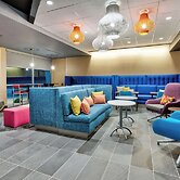 Tru By Hilton Comstock Park Grand Rapids