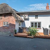 Cozy Seaside Retreat in Hojer-by Traum