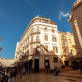 Alcazaba Premium Hotel