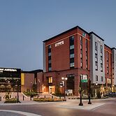 Staybridge Suites Iowa City Coralville by IHG