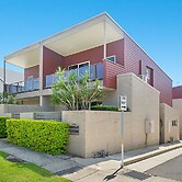 Newcastle Short Stay Apartments - Birmingham Garden Townhouses