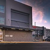 Hampton Inn Riverside March Air Force Base