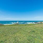 Haltwhistle West w/ Ocean Views!