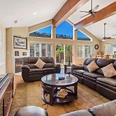 Mule Meadows Classy, Split Level South Tahoe Home!