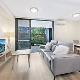 KOZYGURU Waitara 2 Bed APT Train Station