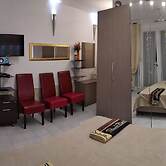 Apartment - Sleeps 3 & Swimming Pool