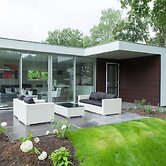 Light Bungalow With Dishwasher, Near Maastricht