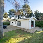Well Furnished Chalet with Garden near Brunssummerheide