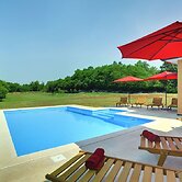 Villa With Pool in Pazin