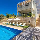 Splendid Villa in Achlades with Private Pool near Bali