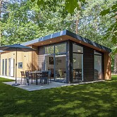 Modern Lodge With Dishwasher, Near Helmond