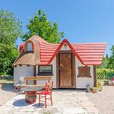 Immaculate 2-bed Cottage Near Krka Waterfalls