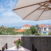 Apartment Alana -