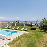 Armonia Seaside Villas