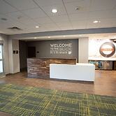 Hampton Inn & Suites St. Clairsville