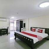 OYO 75390 Sunee Place Hotel