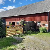 Tollarp - Barn - Sleeps 3 - Pet Friendly - Parking