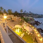 State Beach Resort & Spa