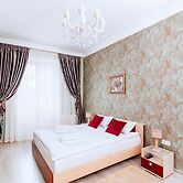 Apartments near Train Station