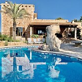 Villa Es Castell de Can Alou Shorta-felanitx