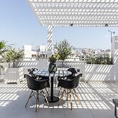 Gallery Suites & Residences, Piraeus