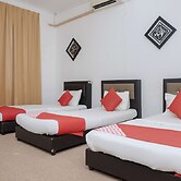 OYO 90180 Gemilang Hotel Kerteh