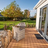 Chalet in Goedereede Near North Sea Beach