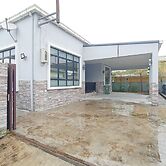 OYO 90203 Emma Sukma Homestay