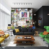 citizenM Los Angeles Downtown