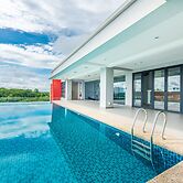 8500SF Rooftop Pool & Gym at Cyberjaya
