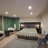 2 Bed Retreat - Sleeps 4 - Pets - Parking - Wifi