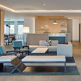 Hyatt House Columbus OSU / Short North