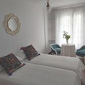 The Vertical House, With Terrace In Historical Centre