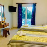 Room-banos Apartments and Swimming Pool