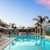 Sapphire Blue Suites