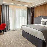 Qosmo Brasov Hotel