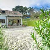 Comfy Holiday Home in Setúbal Municipality near Forest