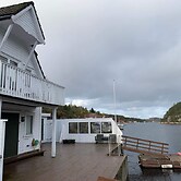 8 Person Holiday Home in Urangsvag